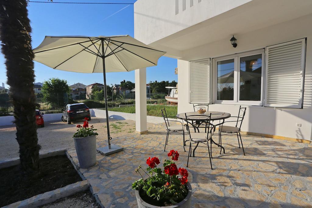 Pavle'S Apartment Zadar Exterior foto
